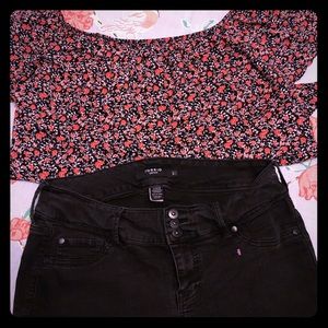 Torrid skinny black jeans size 16S